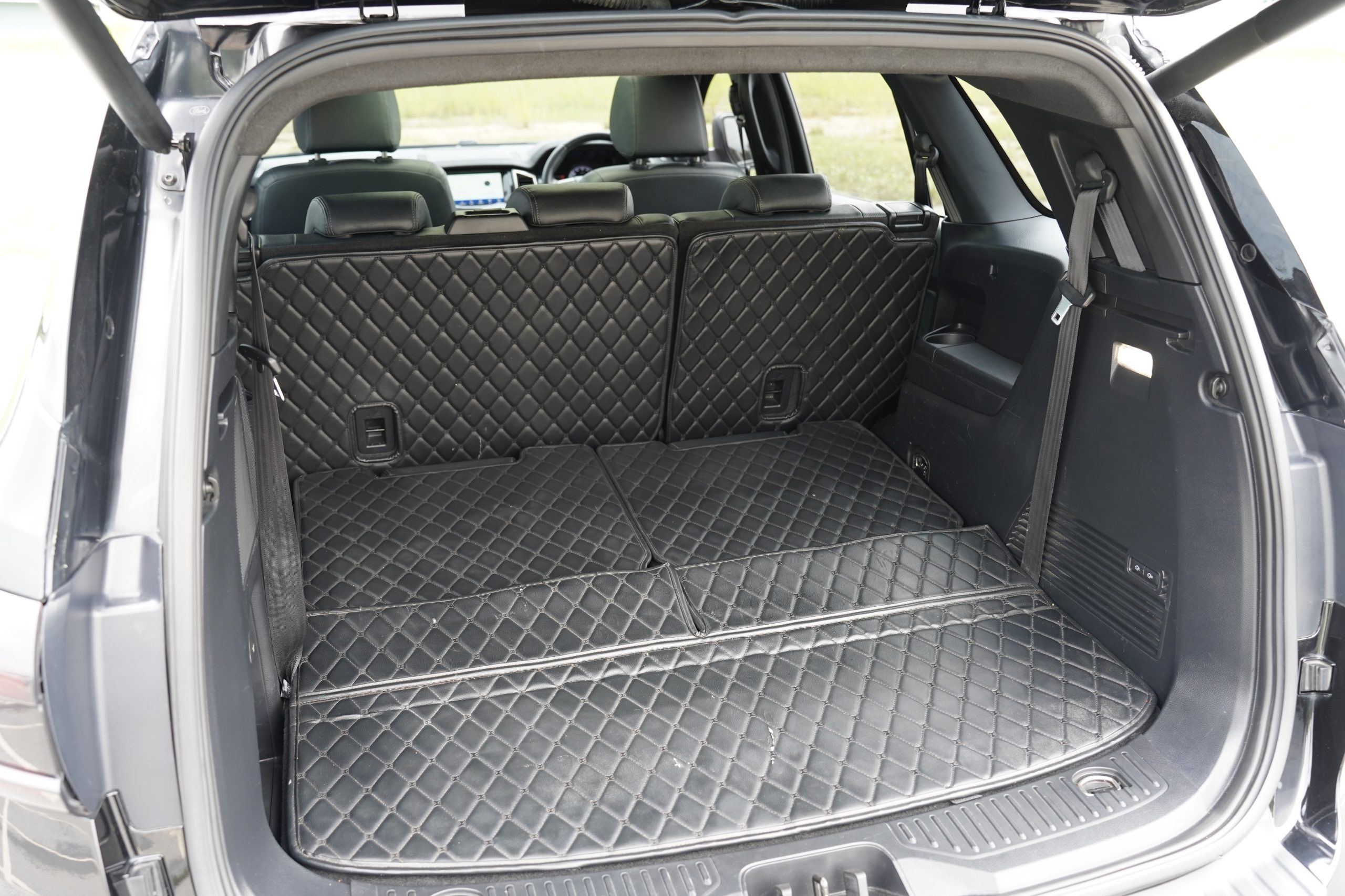 2022Ford Everest 2.0 Titanium Plus 4WD - Image 13