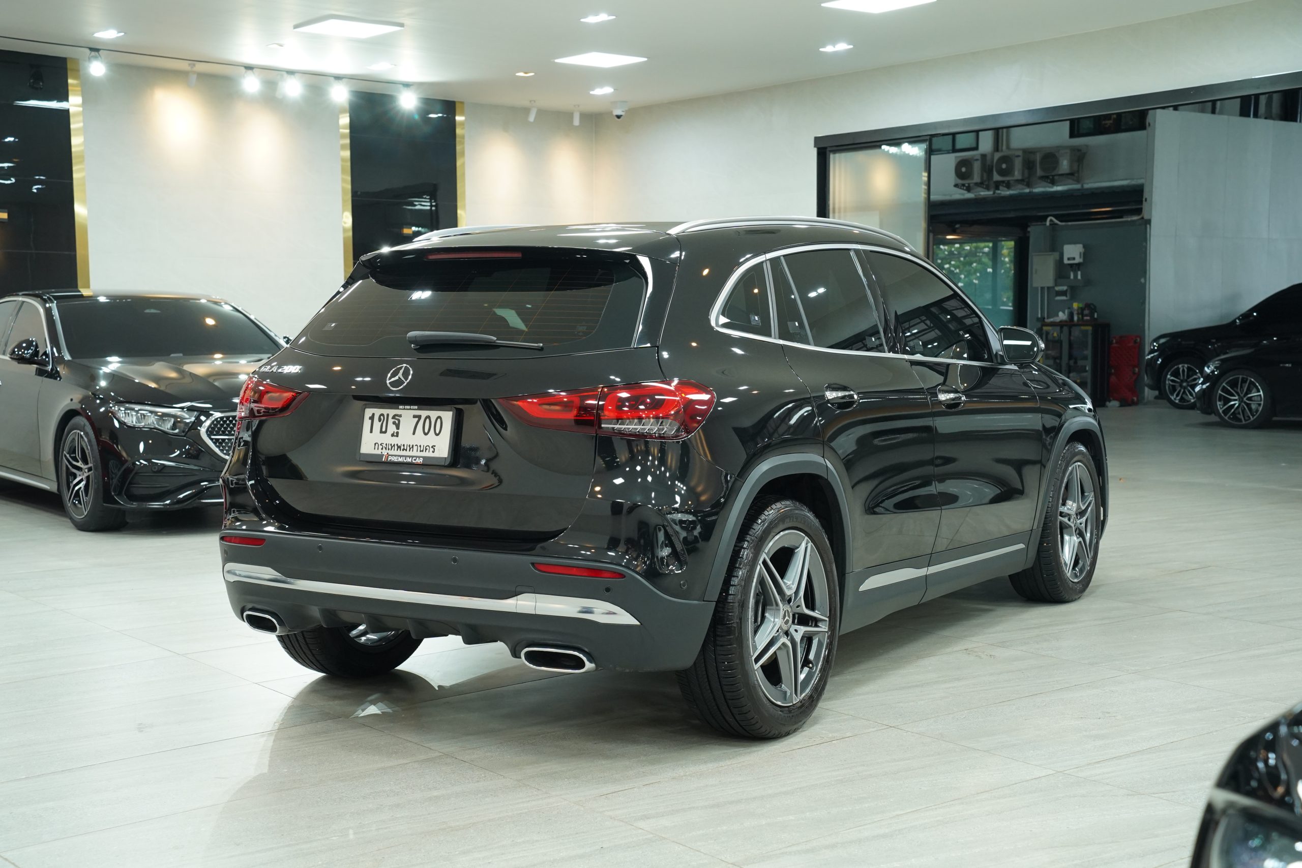 2022 Mercedes-Benz GLA 200 AMG Line (W247) - Image 8