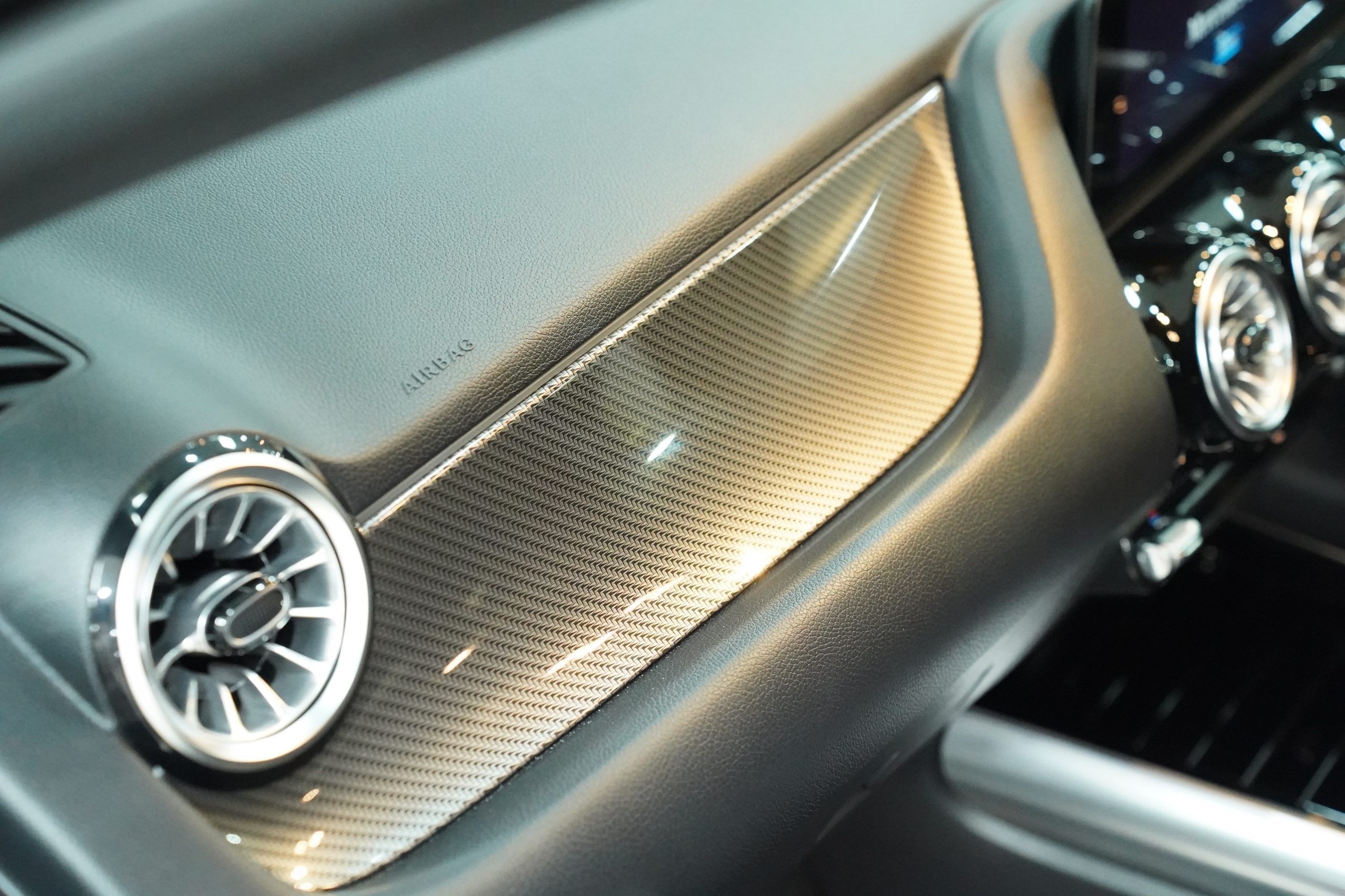 2022 Mercedes-Benz GLA 200 AMG Line (W247) - Image 17