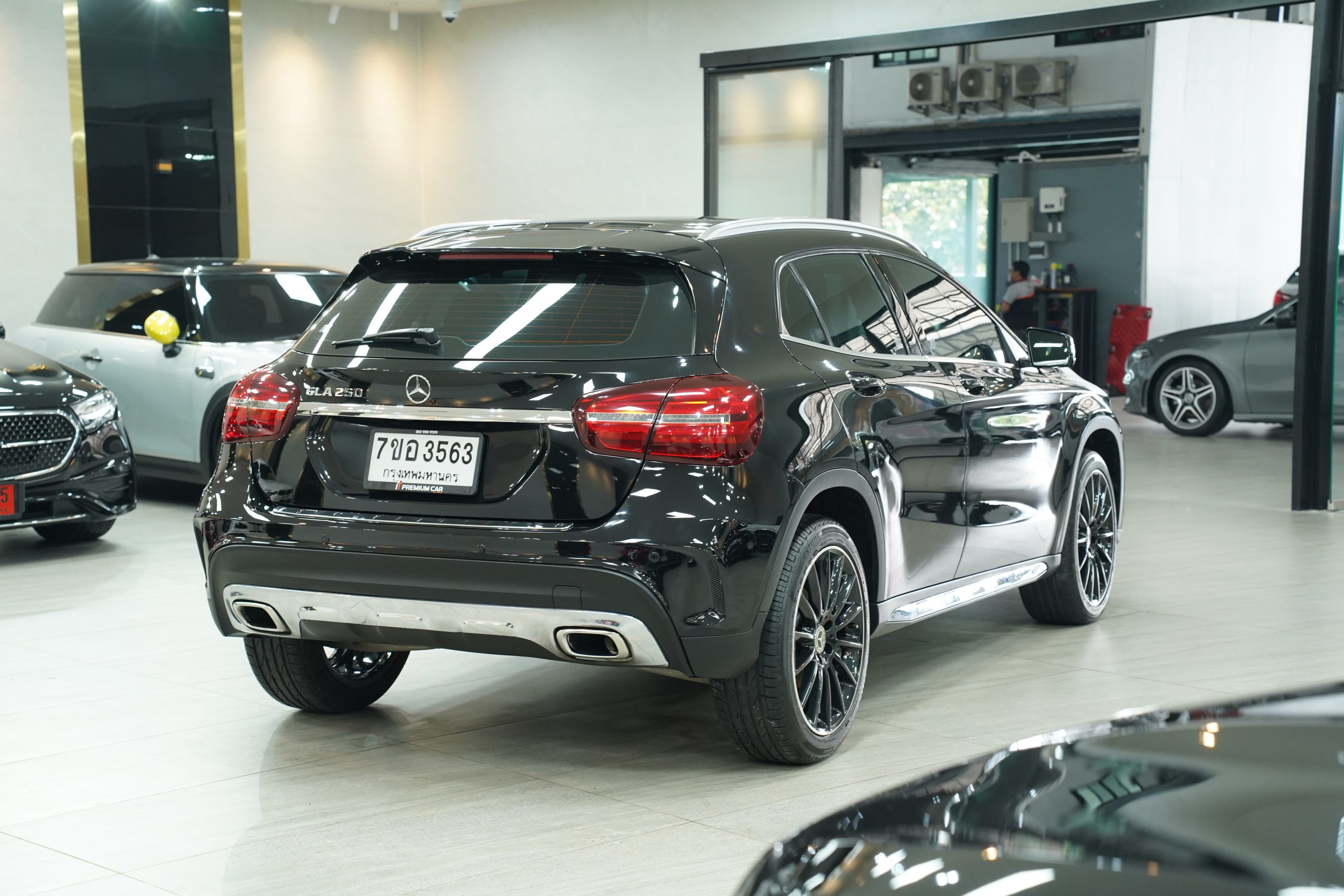 2019 Mercedes-Benz GLA250 AMG W156 - Image 8