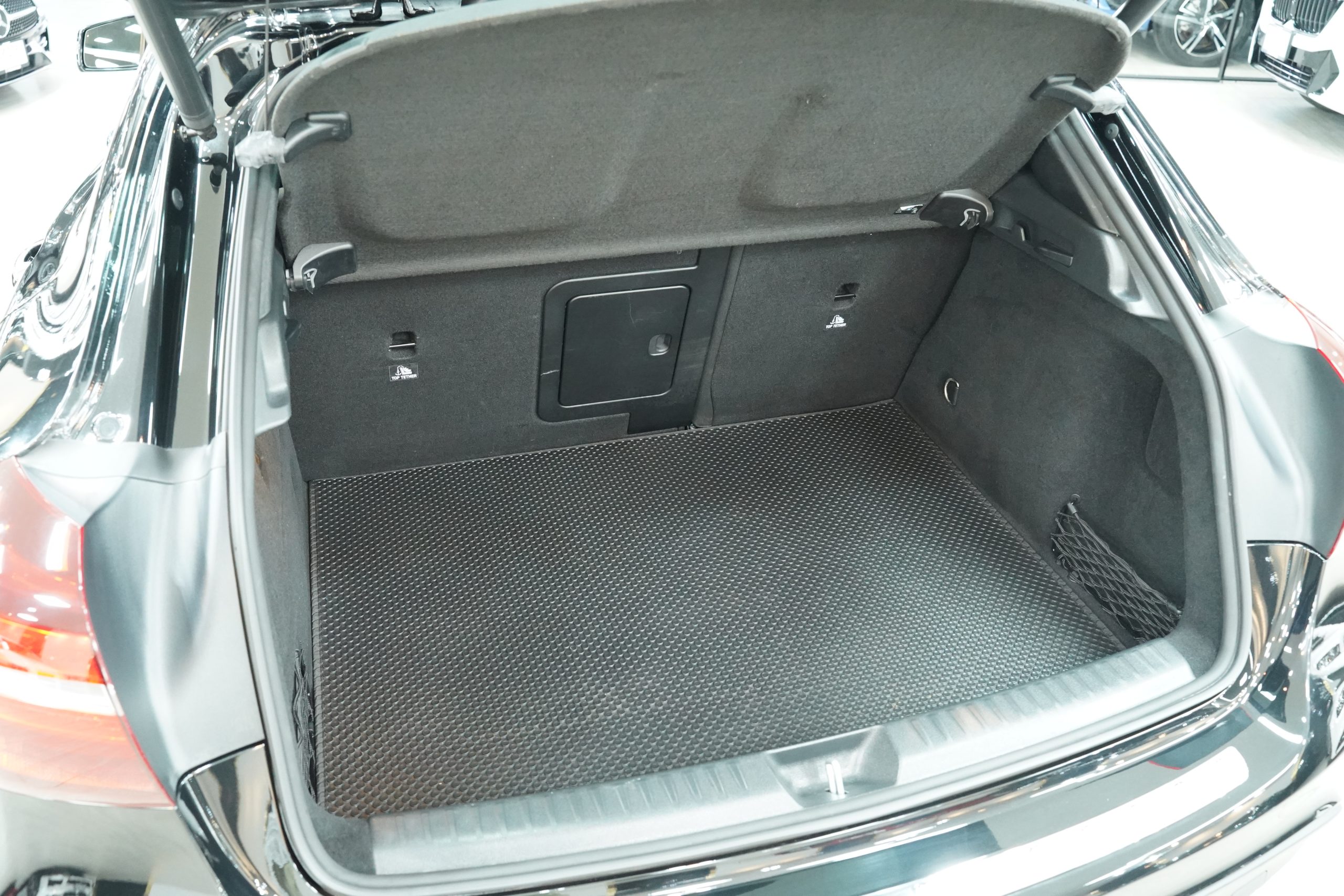 2019 Mercedes-Benz GLA250 AMG W156 - Image 11