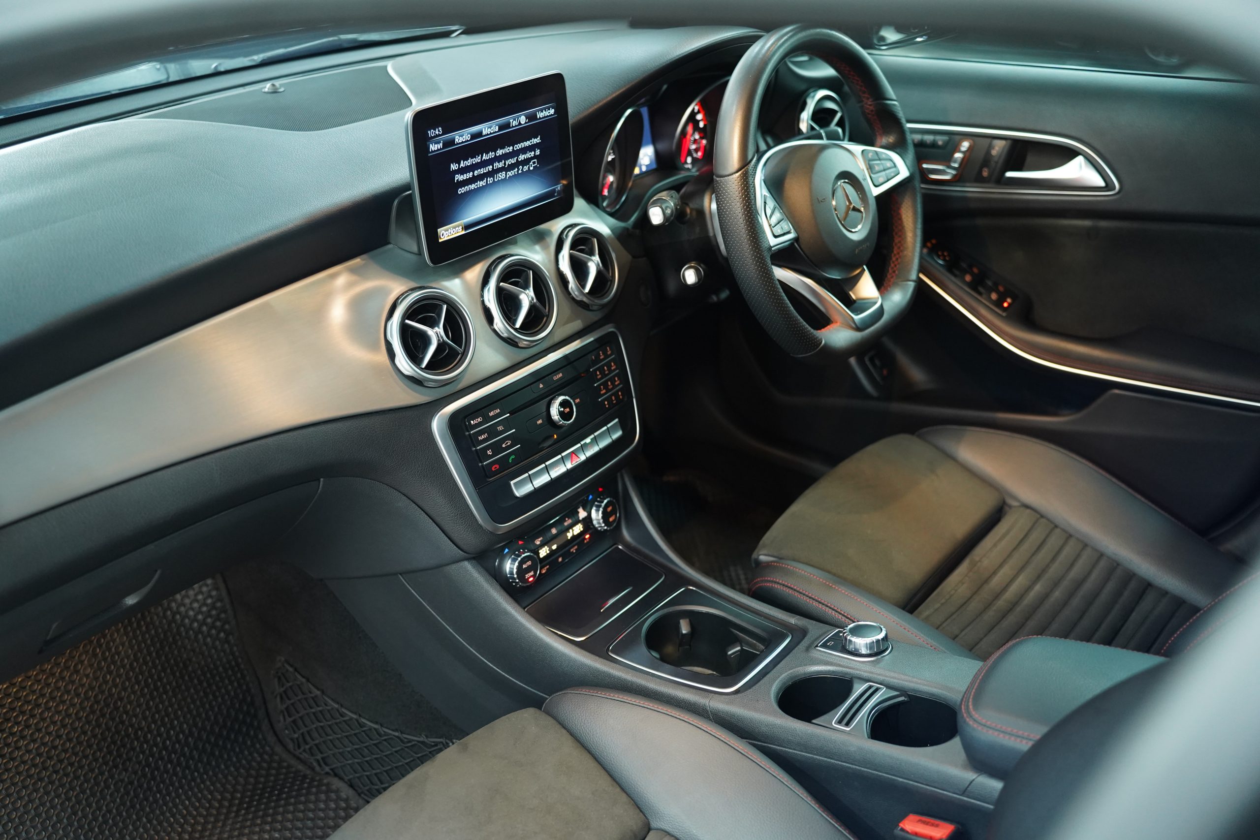 2019 Mercedes-Benz GLA250 AMG W156 - Image 15