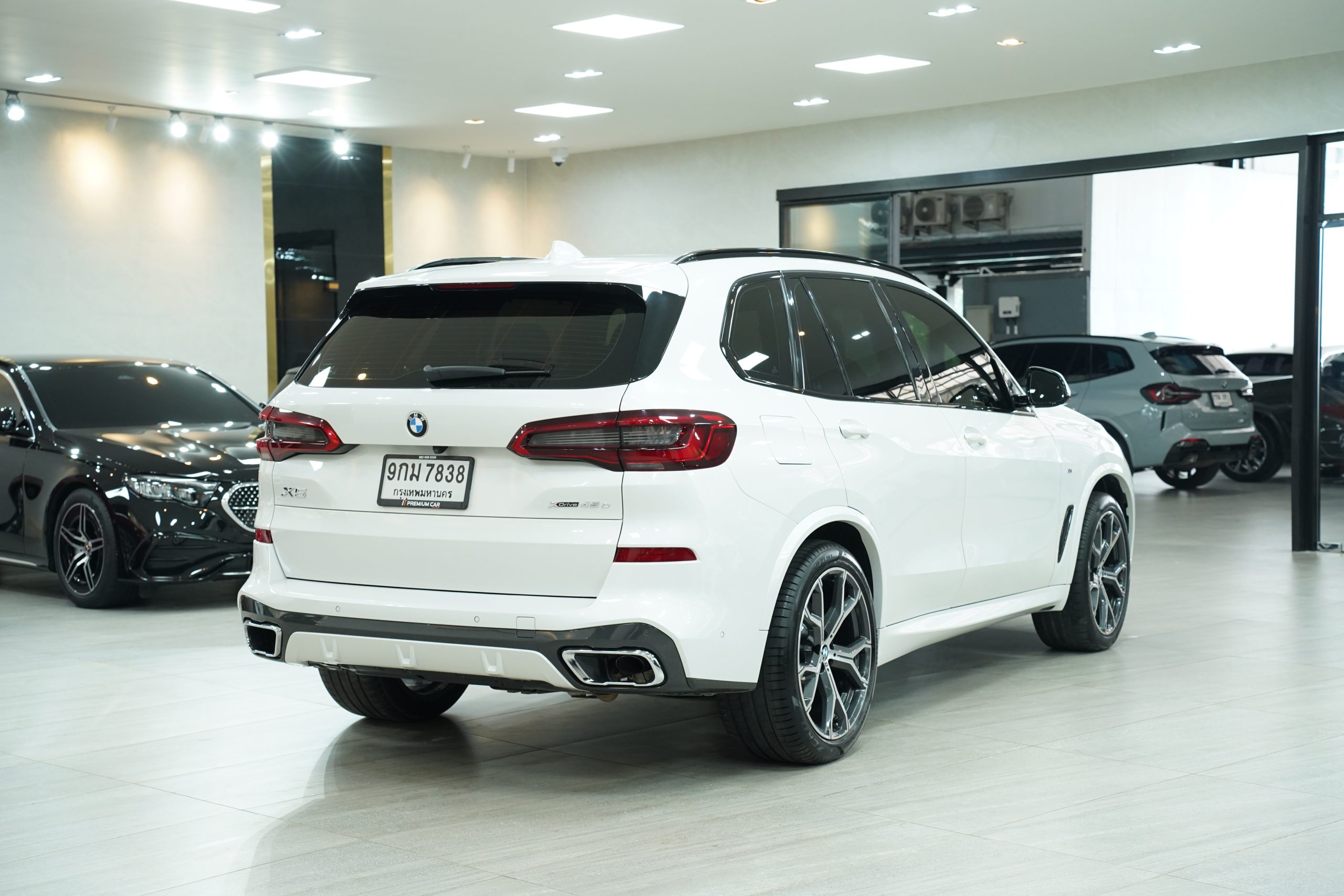 2020 BMW X5 xDrive45e M Sport Plug-in Hybrid G05 - Image 8