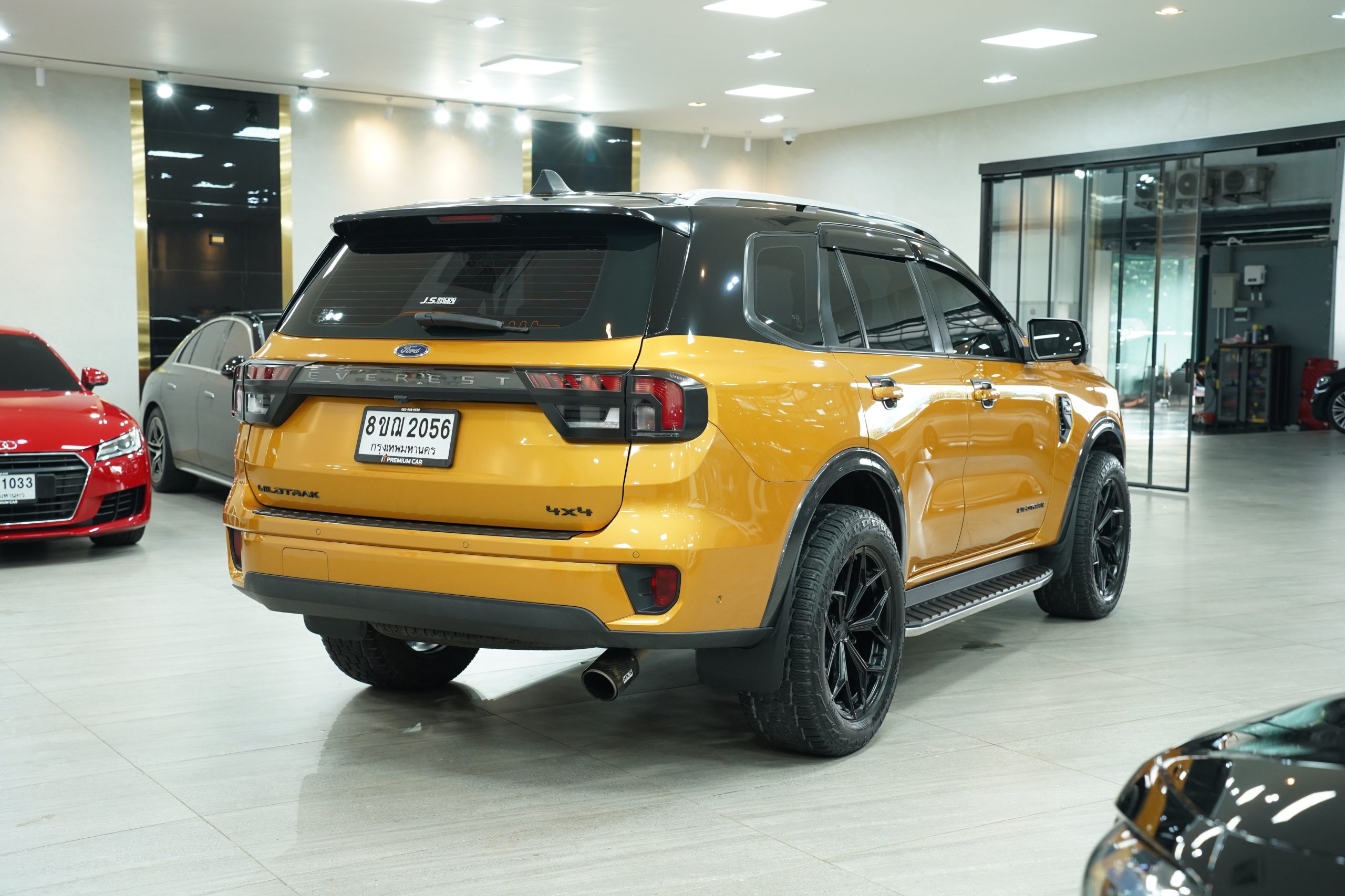 2023 Ford Everest 2.0 Bi-Turbo Wildtrak 4x4 - Image 8