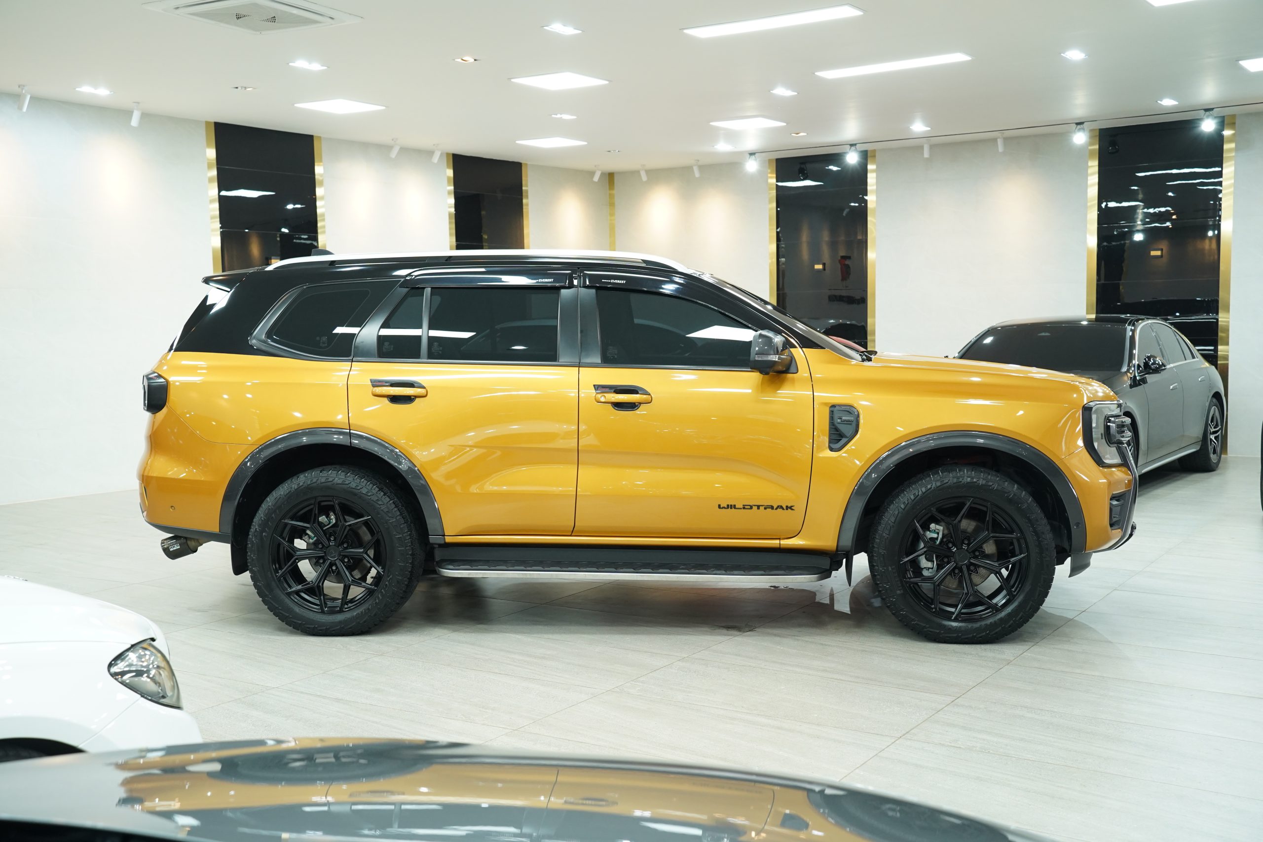 2023 Ford Everest 2.0 Bi-Turbo Wildtrak 4x4 - Image 10