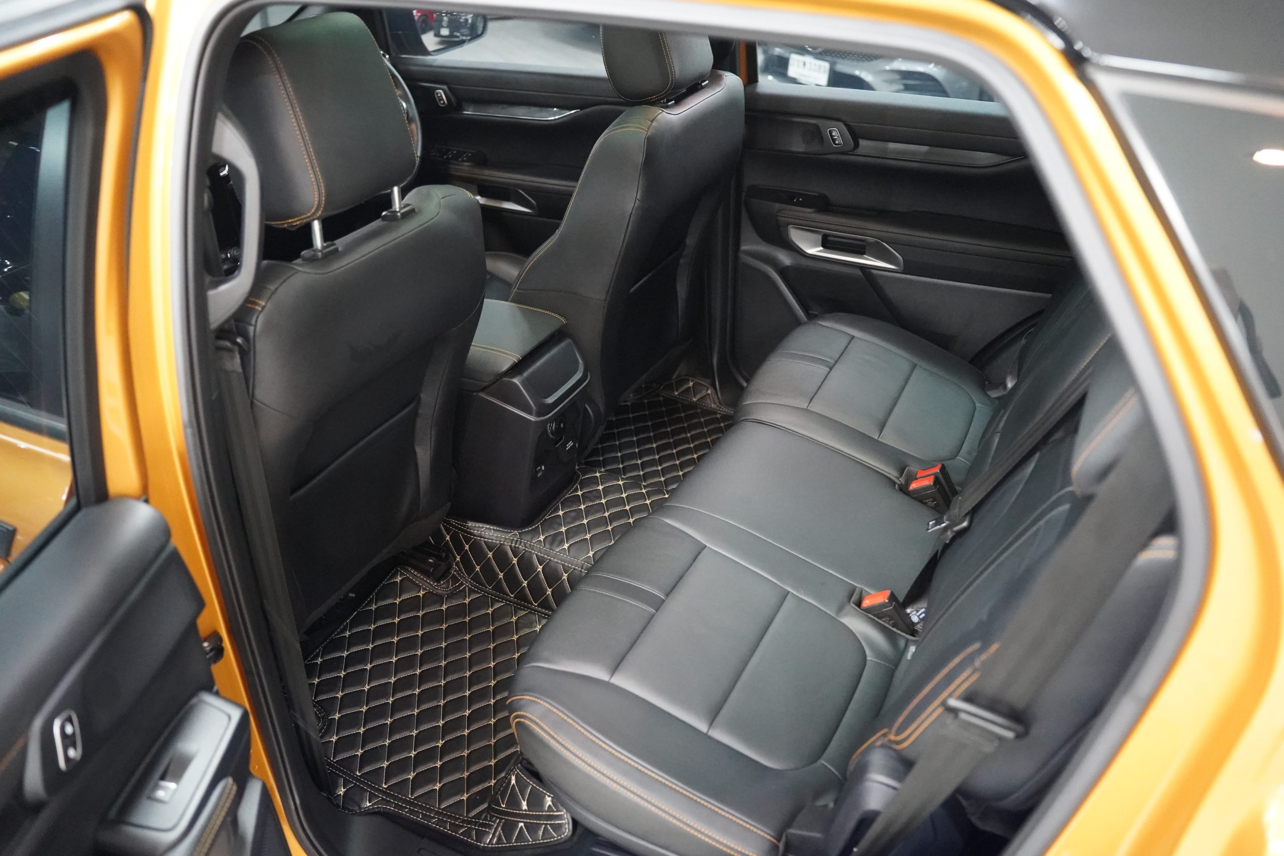 2023 Ford Everest 2.0 Bi-Turbo Wildtrak 4x4 - Image 15