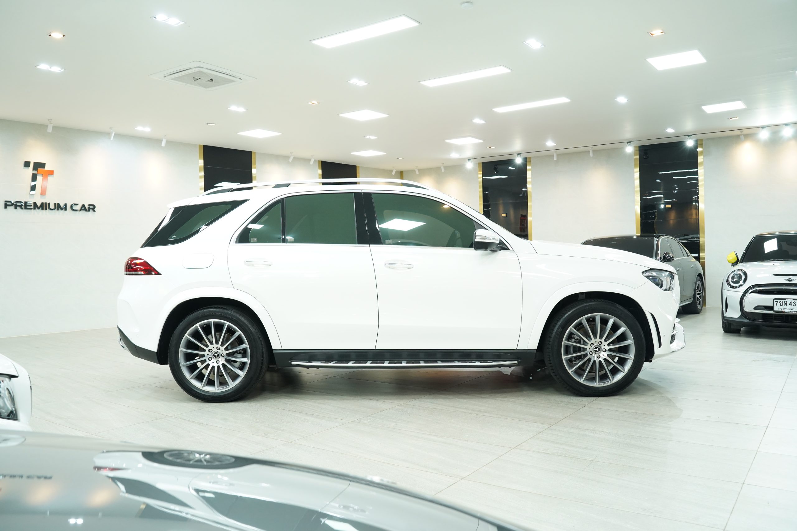 2021 Mercedes-Benz GLE 300 d 4MATIC AMG Dynamic (W167) - Image 6