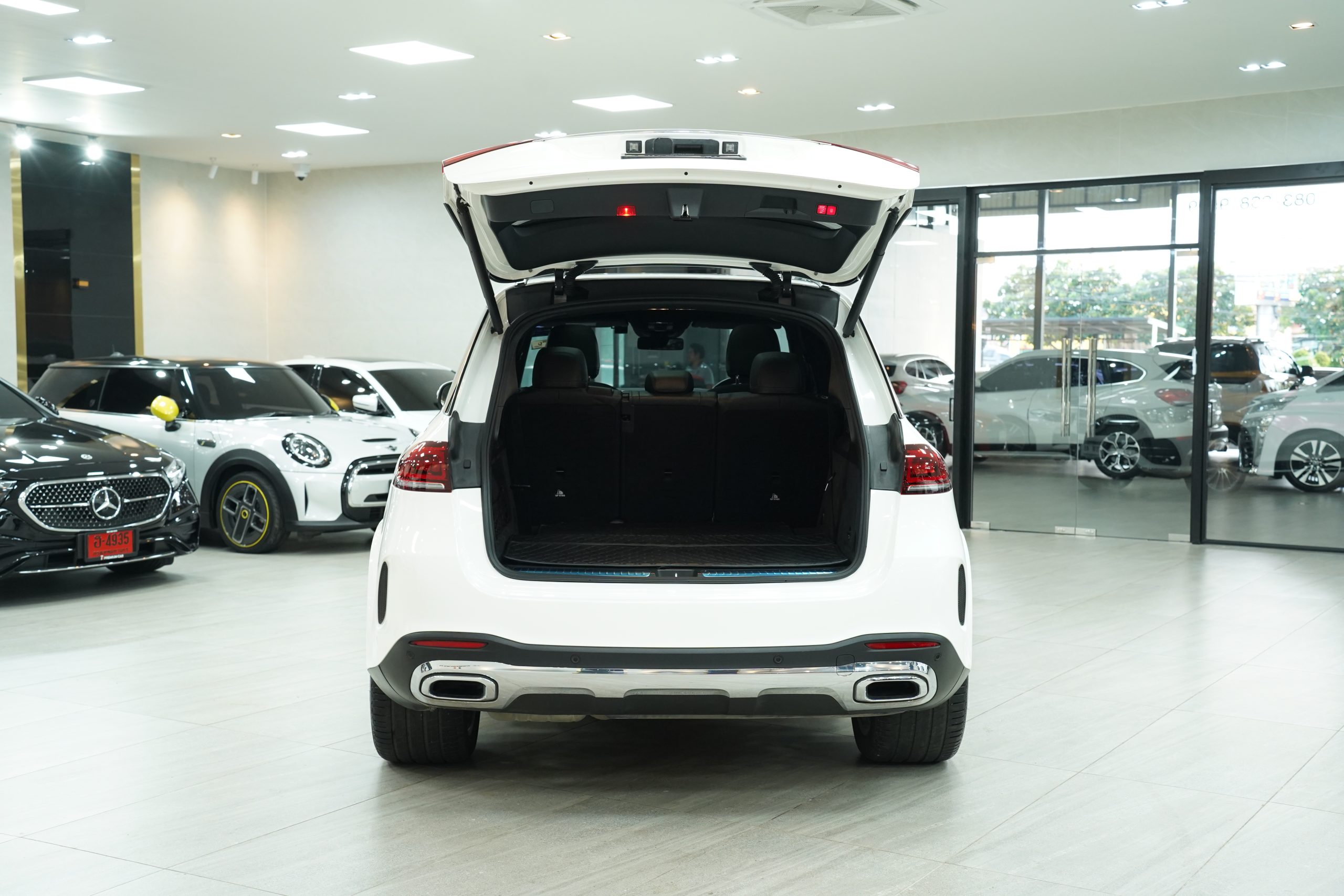 2021 Mercedes-Benz GLE 300 d 4MATIC AMG Dynamic (W167) - Image 9