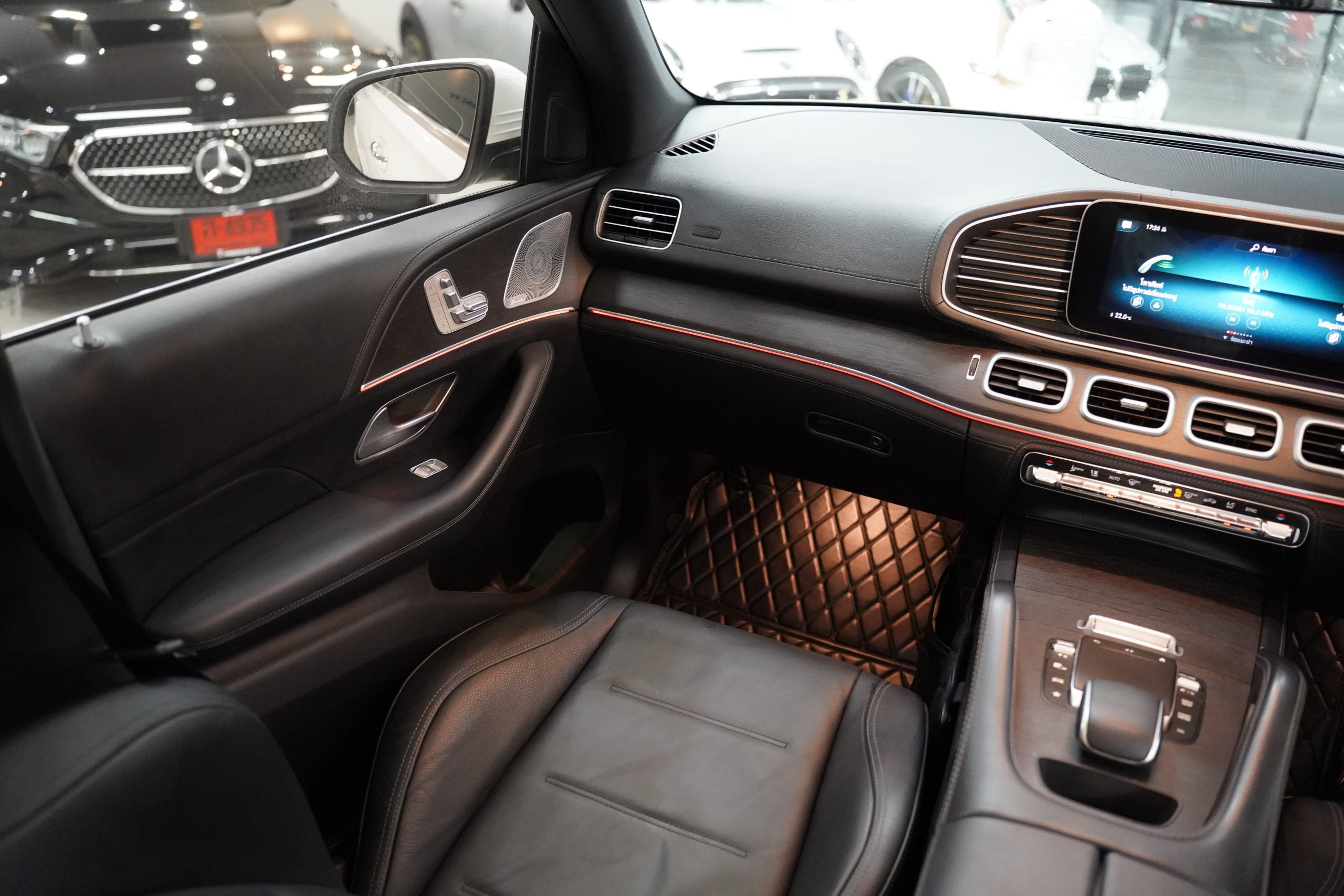 2021 Mercedes-Benz GLE 300 d 4MATIC AMG Dynamic (W167) - Image 21