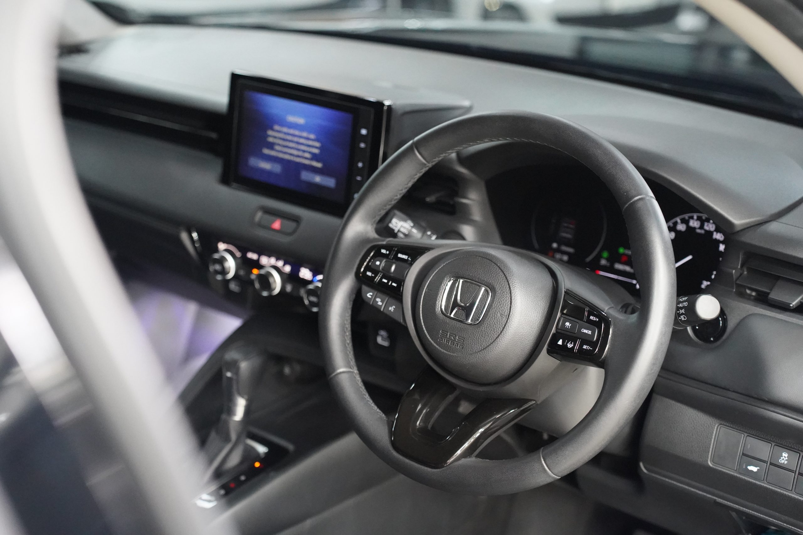 2024Honda HR-V e:HEV - Image 18