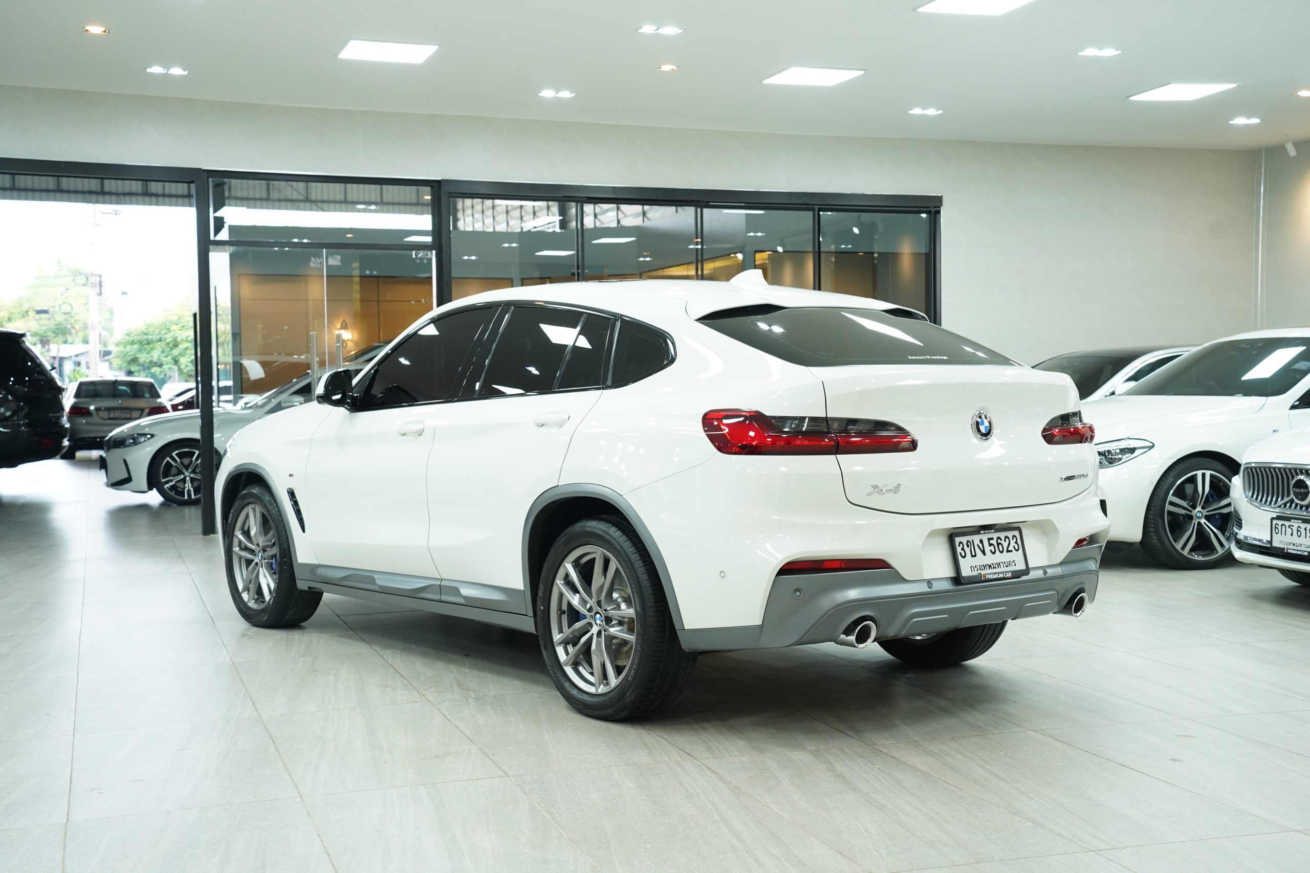 2022 BMW X4 xDrive20d M Sport - Image 6