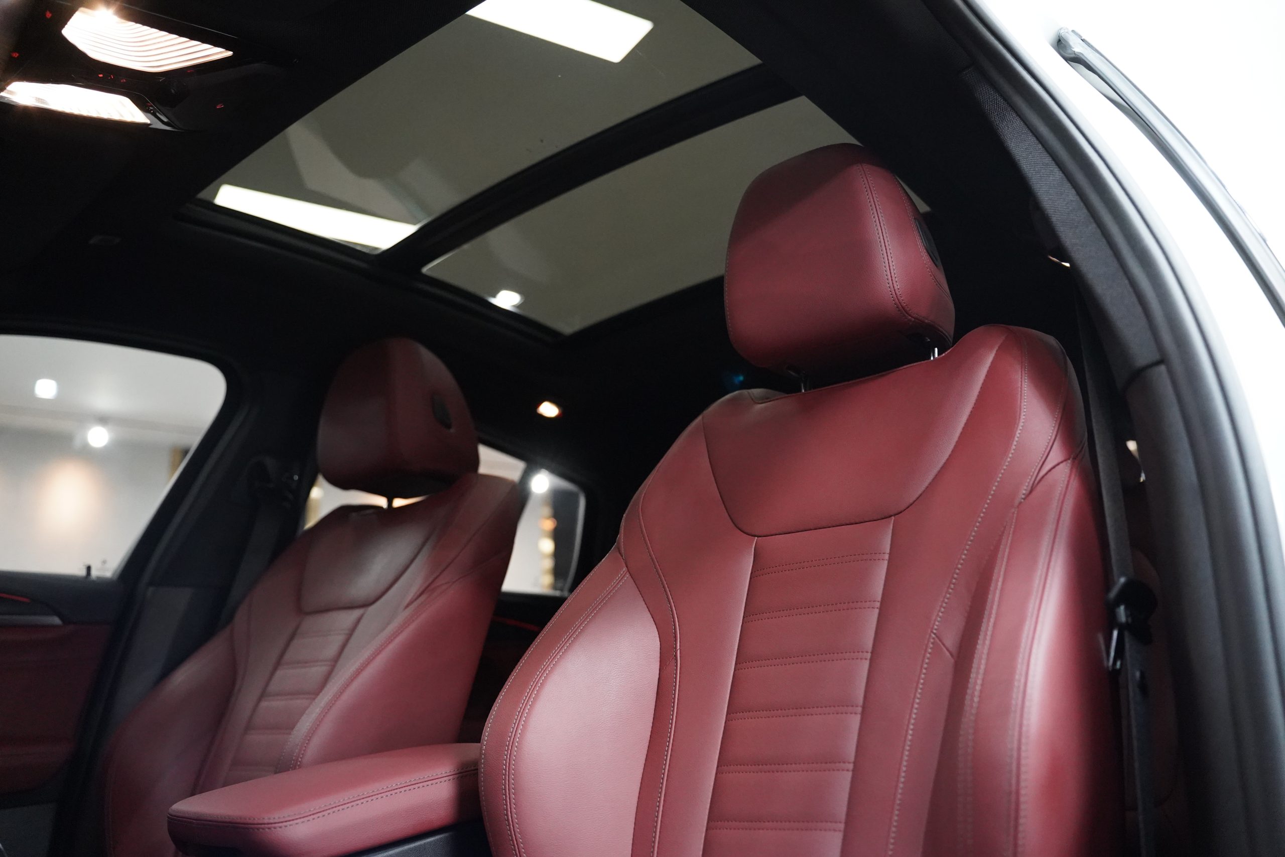 2022 BMW X4 xDrive20d M Sport - Image 17
