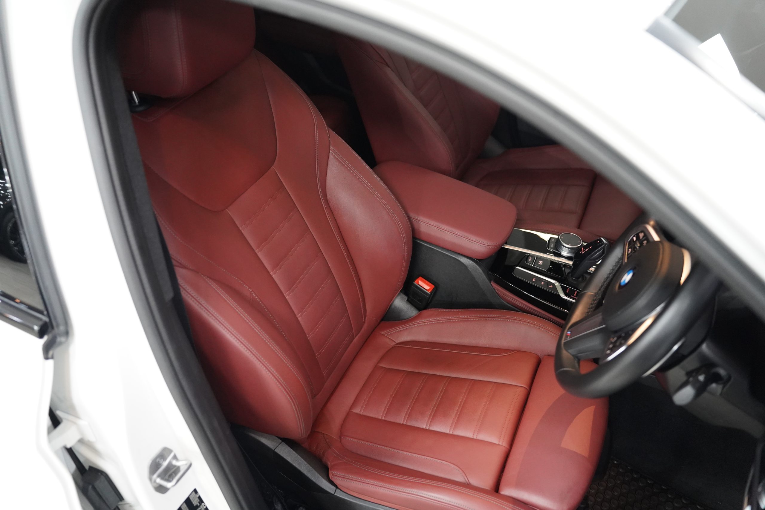 2022 BMW X4 xDrive20d M Sport - Image 19