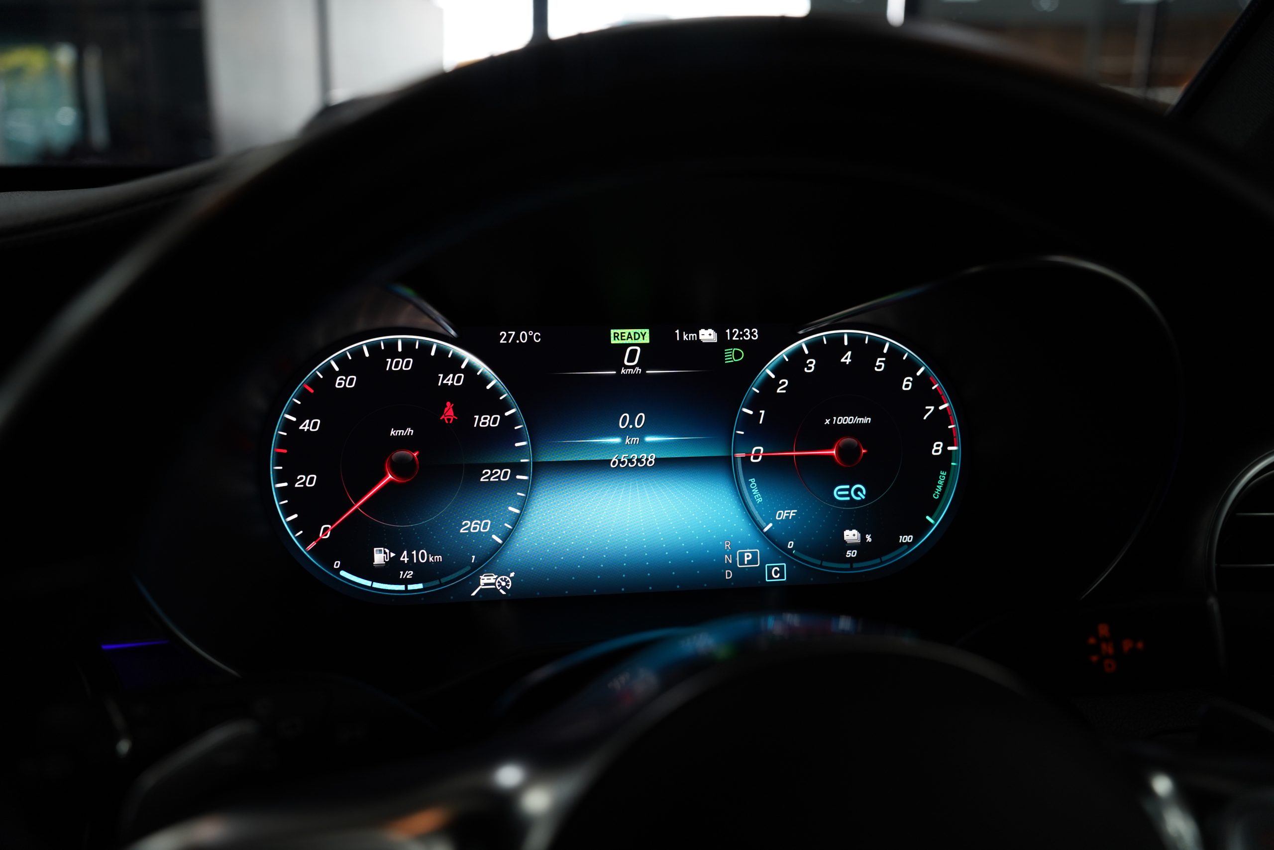 2022 Mercedes-Benz GLC 300 e 4MATIC AMG Dynamic - Image 22