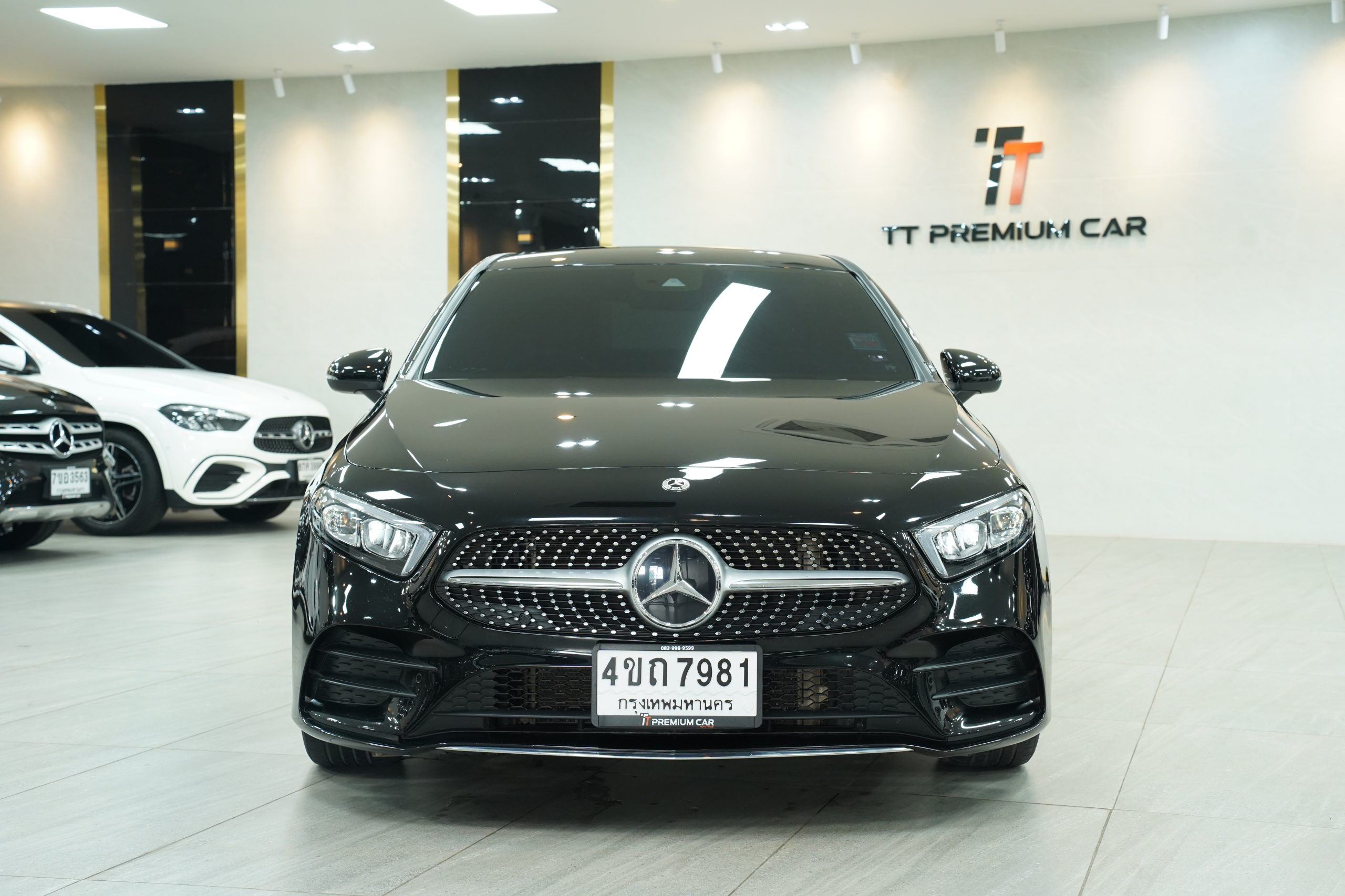 2023 Mercedes-Benz A200 AMG Dynamic - Image 3