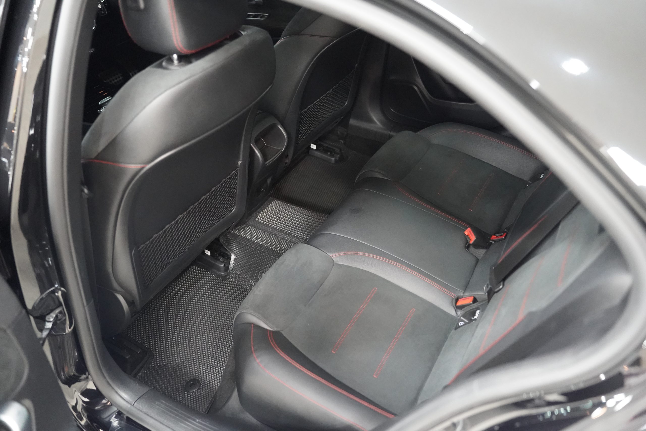 2023 Mercedes-Benz A200 AMG Dynamic - Image 12