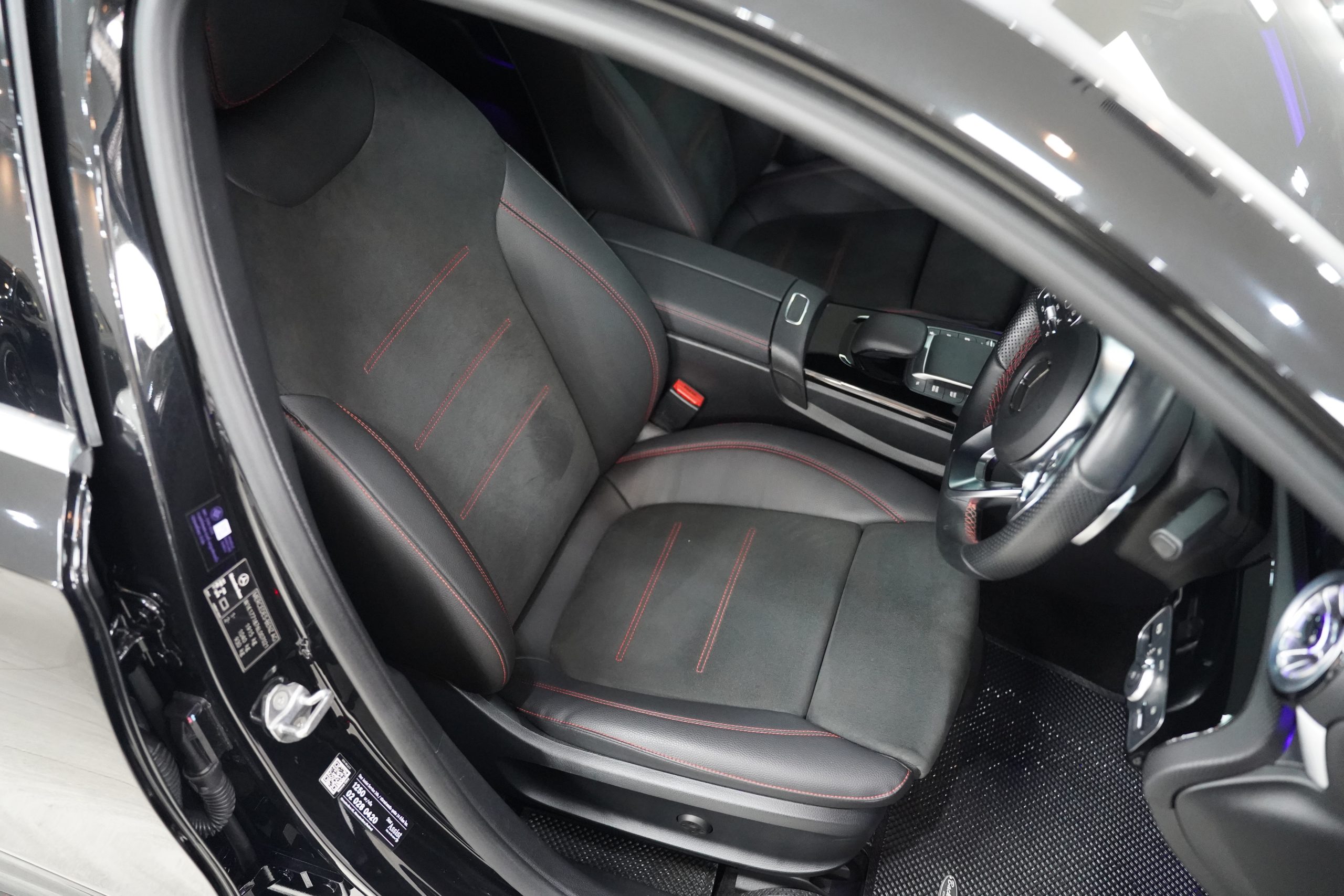 2023 Mercedes-Benz A200 AMG Dynamic - Image 18