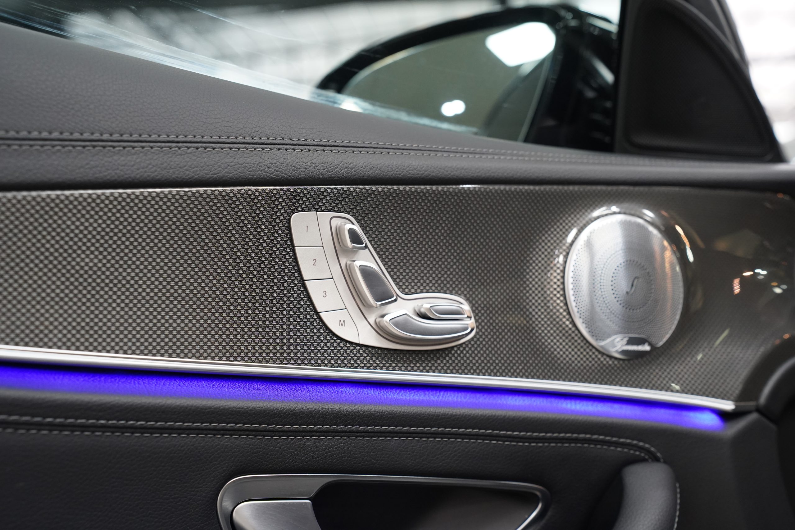 2019 Mercedes-Benz E350e AMG Dynamic (W213) - Image 17