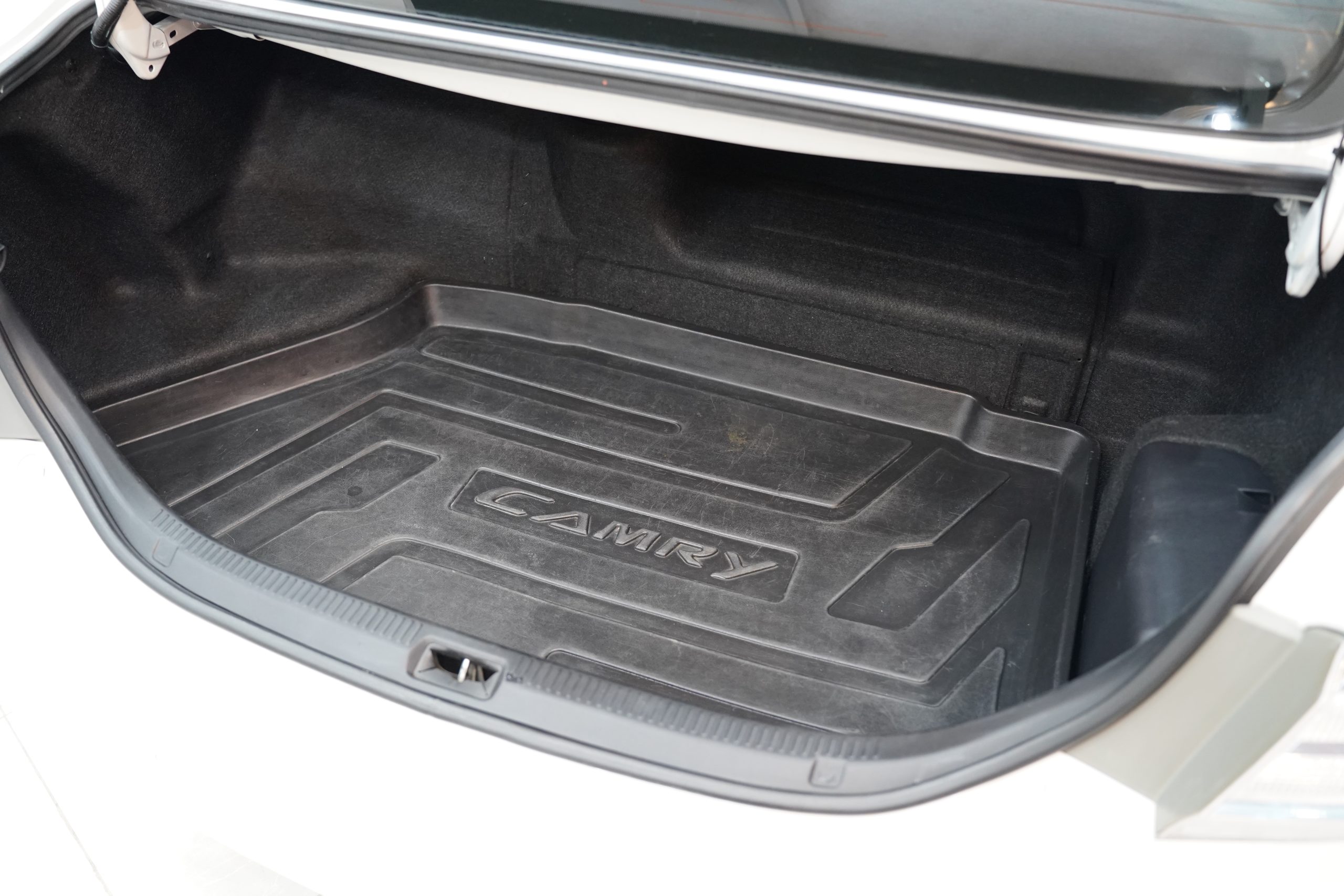 2011 TOYOTA CAMRY 2.4 HYBRID - Image 10