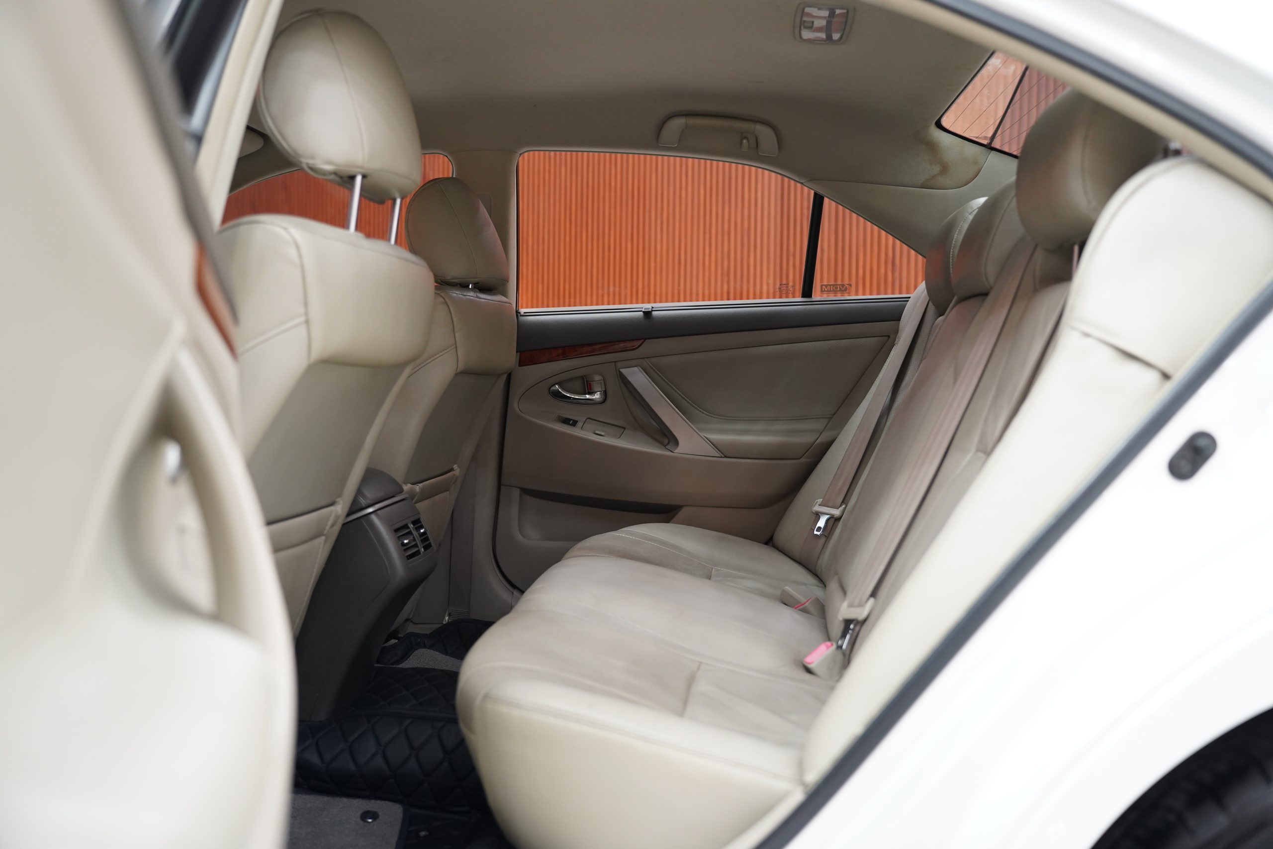 2011 TOYOTA CAMRY 2.4 HYBRID - Image 11