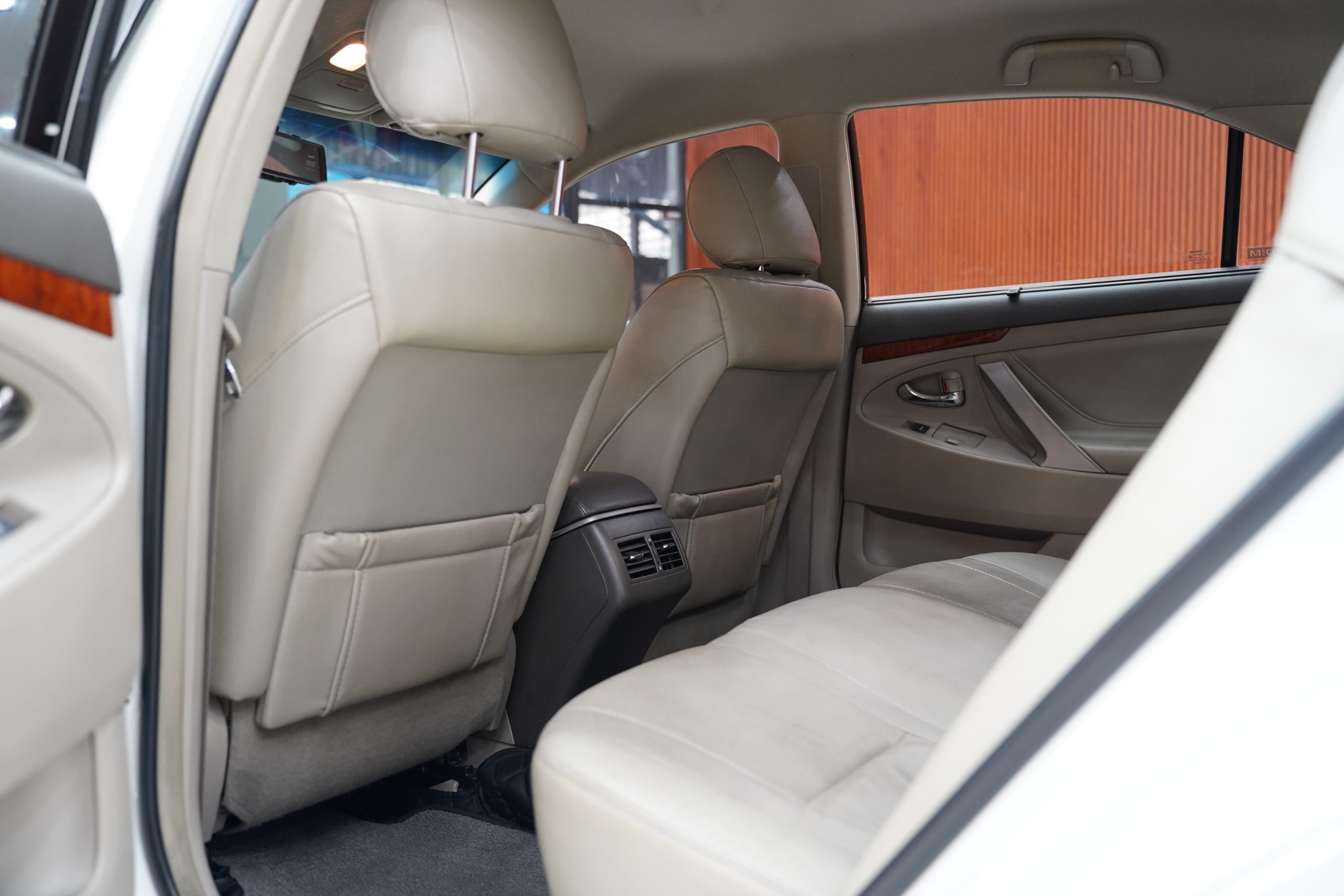 2011 TOYOTA CAMRY 2.4 HYBRID - Image 12